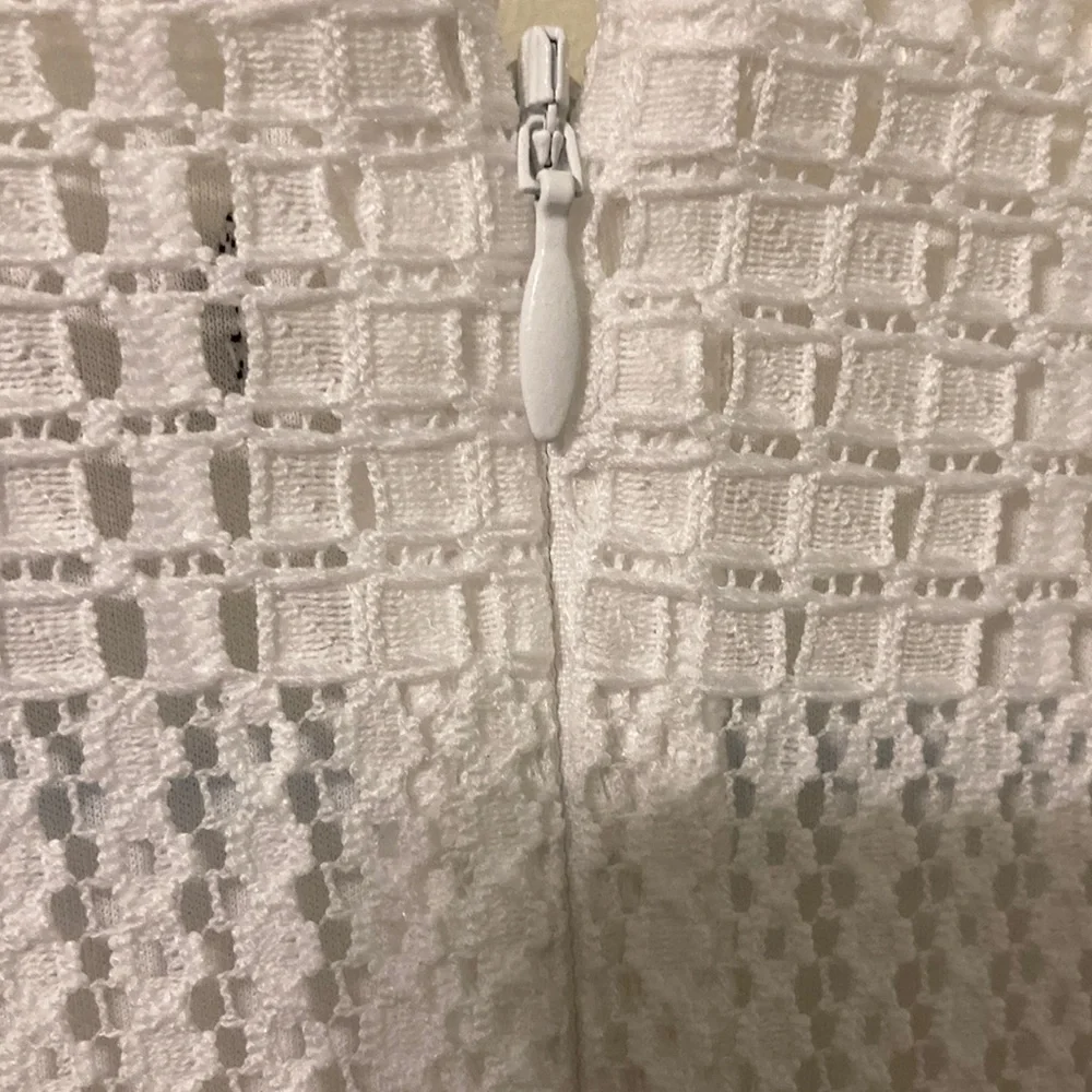 New NWT Banana Republic White Lace Women's Lined Top Blouse M - Picture 3 of 10